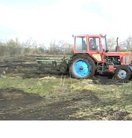 Корчевание пней трактором - модель 4