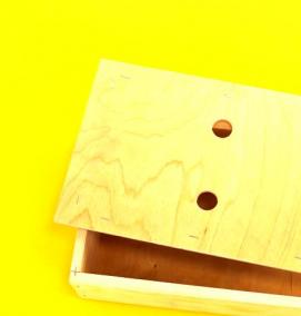 Кормушка для пчел - модель 4