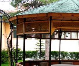 Кованые беседки для дачи - тип 2