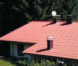 Красная металлочерепица - вариант 1