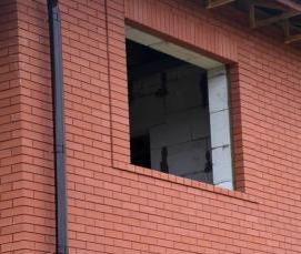 Красный облицовочный кирпич полнотелый - модель 1