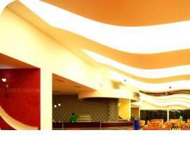 Креативный натяжной потолок - вариант 2