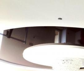 Круглый натяжной потолок - вариант 4