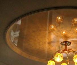 Круглый натяжной потолок - вариант 3