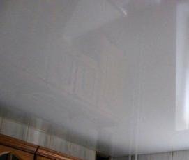 Кухонный натяжной потолок - вариант 2