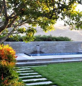 Ландшафтный дизайн двора - модель 3