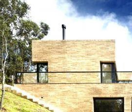 Ленточный цокольный фундамент - модель 3