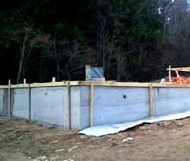 Ленточный фундамент на склоне - вариант 4