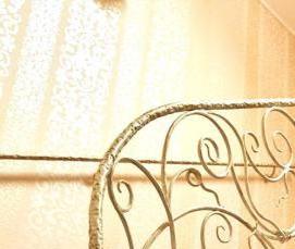 Лестница кованая белая - вариант 2