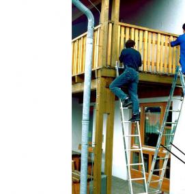 Лестница трехсекционная алюминиевая - вариант 4