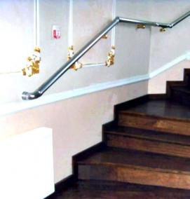 Лестницы на второй этаж на заказ - тип 1