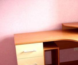 Мебель на заказ: компьютерный стол - вариант 4