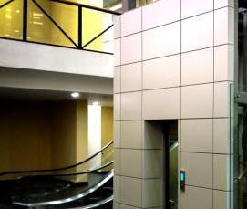 Металлическая лифтовая шахта - вариант 2