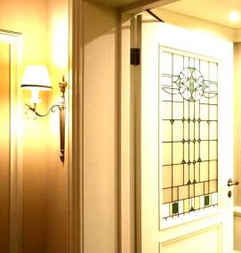 Межкомнатные двери со вставками из стекла - модель 3