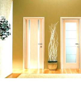 Межкомнатные двери со вставками из стекла - модель 2