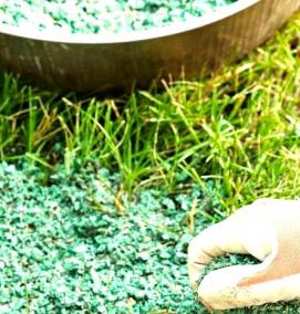 Минеральные удобрения для газона - тип 4