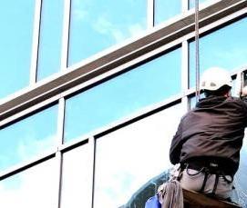 Мойка окон альпинистами - вариант 2