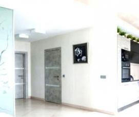 Молочный натяжной потолок - вариант 2