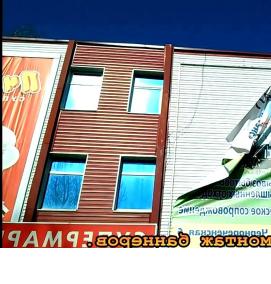 Монтаж демонтаж баннеров - модель 3