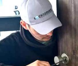 Монтаж дверной ручки - тип 1