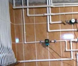 Монтаж расширительного бака системы отопления - вариант 3