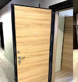 Наличник для входной металлической двери - вариант 1