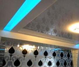 Настенные натяжные потолки - вариант 4