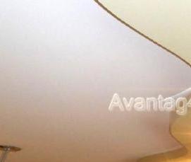 Натяжной потолок белый с бежевым - вариант 2