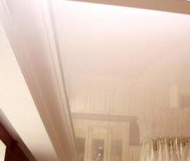 Натяжной потолок без щели - модель 2