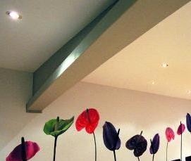 Натяжной потолок без вставки - вариант 4