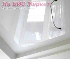 Натяжной потолок бежевый глянец - вариант 2