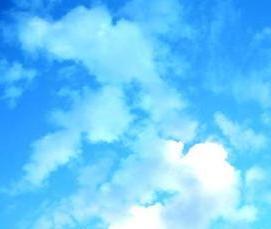 Натяжной потолок фотопечать небо с облаками - модель 4