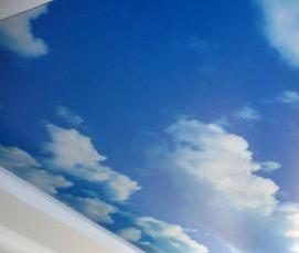 Натяжной потолок небо с облаками - модель 4