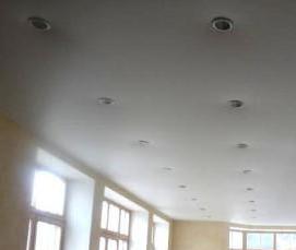 Натяжные потолки матовые одноуровневые - модель 1