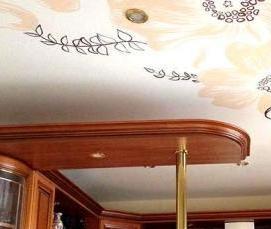 Натяжные потолки с эркерным окном - тип 2