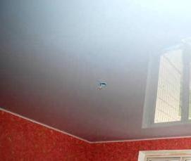 Натяжные потолки серо белые - тип 4