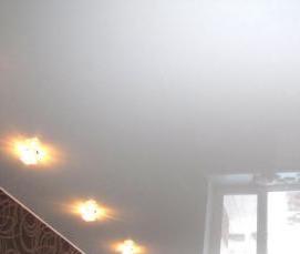 Натяжные потолки со светодиодными люстрами - тип 1