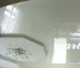 Натяжные потолки в цвете белый перламутр - вариант 2