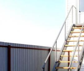 Навесная металлическая лестница - тип 3