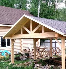 Навесы для автомобилей из дерева с хозблоком - вариант 4