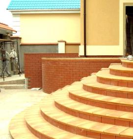 Облицовка ступеней крыльца керамогранитом - тип 2