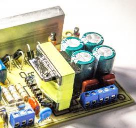 Обратноходовый импульсный блок питания - модель 4