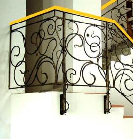 Ограждение лестницы - модель 2