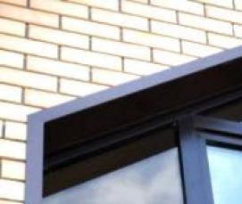 Отделка откосов окон камнем - модель 1