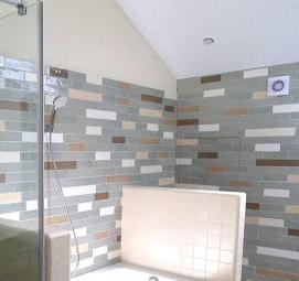 Отделка потолка ванной панелями пвх - вариант 3