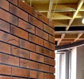 Отделка пвх панелями под кирпич - вариант 1