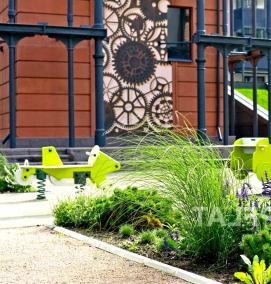 Озеленение придомовой территории многоквартирного дома - вариант 2