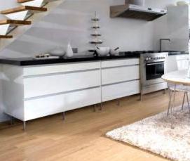 Паркетная доска на кухне - модель 2