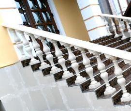 Перила для крыльца из бетона - тип 2