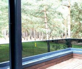 Перила стеклянные для дома - вариант 4